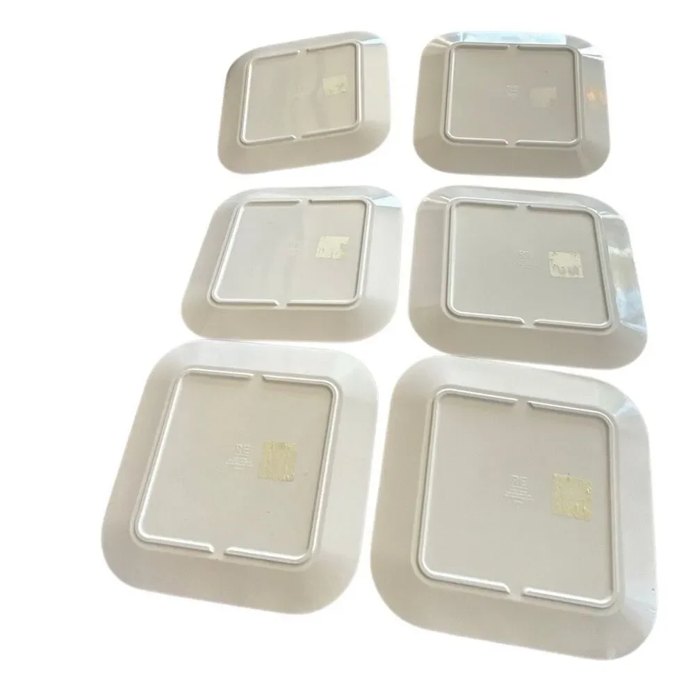 Room Essentials White Red Polka Dots Melamine Square Plates Set of 6